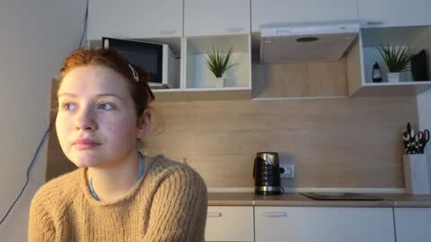 Emily online show from December 11, 9:19 am