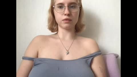 Inna  online show from May 29, 7:50 am