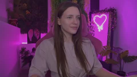 Jenny NO Nude online show from July 3, 8:04 pm