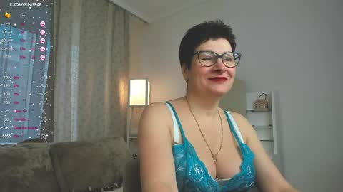 Jenny online show from March 29, 8:46 am