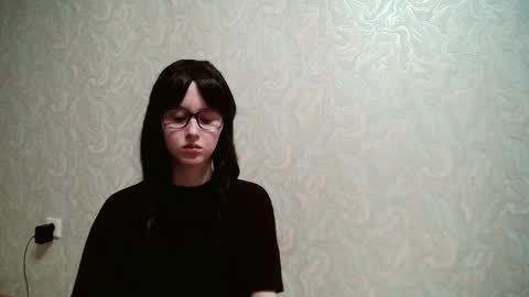 JennyOlset online show from November 10, 12:44 pm