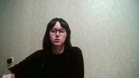 JennyOlset online show from July 27, 12:35 pm
