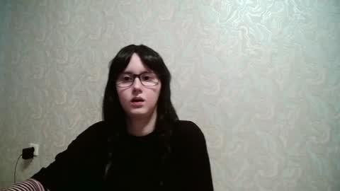 JennyOlset online show from May 25, 4:00 am