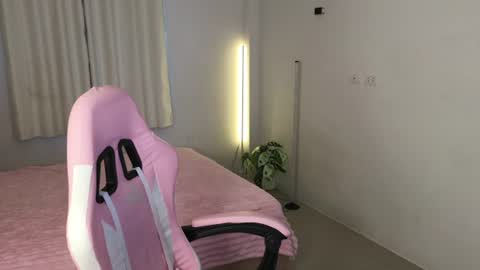 Jessy online show from June 16, 3:51 am