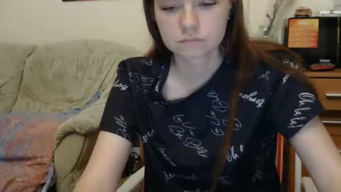 jessicaholland1 online show from May 22, 8:18 pm