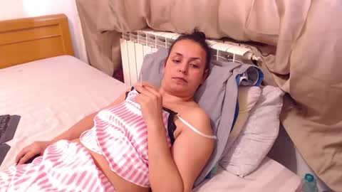 jessiestar3 online show from May 31, 6:19 am