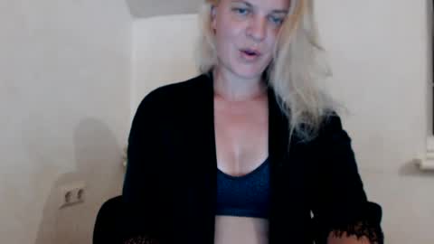 jessyangels online show from July 7, 8:33 pm