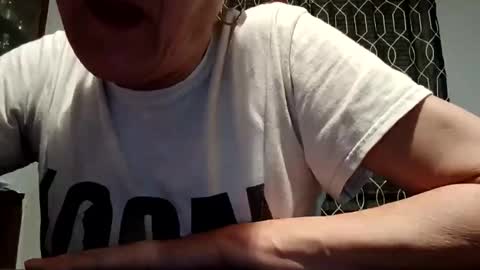 jocelinet18 online show from May 13, 3:01 am