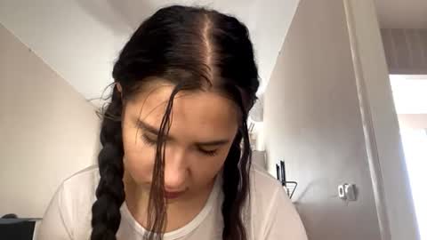 Alina online show from August 6, 6:09 am
