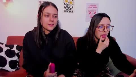juanitaaa_ online show from July 24, 11:34 pm