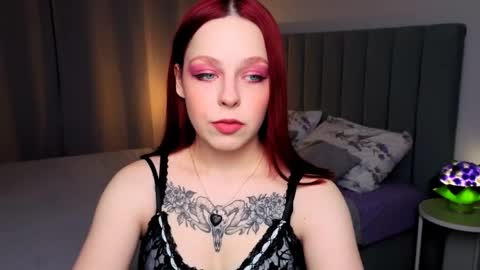 JudyMooon online show from April 5, 5:23 pm