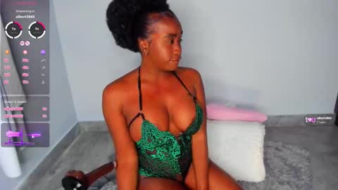 Your Paradise online show from November 25, 2:14 am