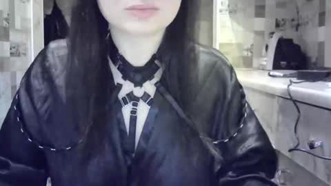 julia69009 online show from December 23, 9:18 pm