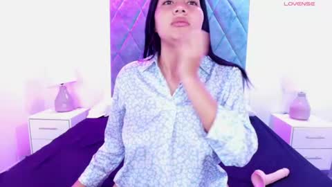 julie_preston online show from June 25, 12:29 pm