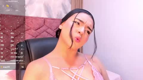 Julieta  online show from April 17, 1:24 pm