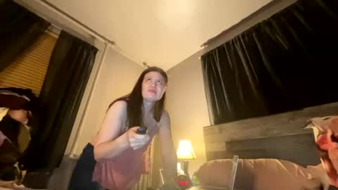juliettelatte81200 online show from June 18, 2:13 am
