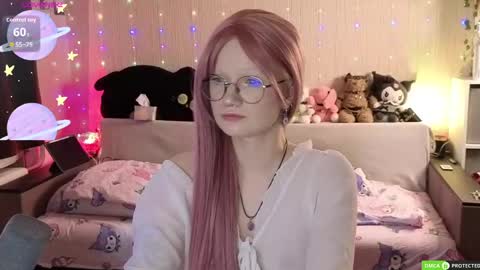 julifisher online show from April 23, 4:53 am