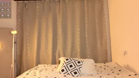 JunneWers online show from April 10, 6:25 pm