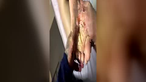 Juju little slut online show from June 28, 2:18 am