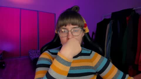 Nika and Mark online show from April 20, 7:28 pm