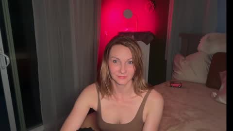 Kailee Smile online show from March 11, 4:38 am