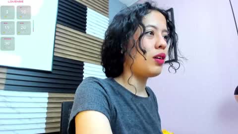 kaira_luxury online show from May 23, 3:05 am
