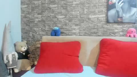 kalindahot online show from April 1, 6:05 pm