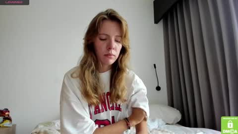 Kalisee  online show from March 21, 1:32 am