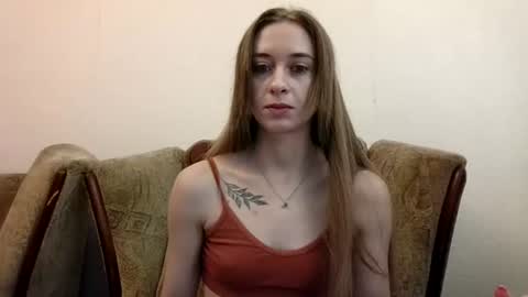 KarenKristal online show from August 8, 8:22 am