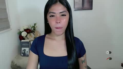 I AM BELLE online show from March 17, 12:09 pm