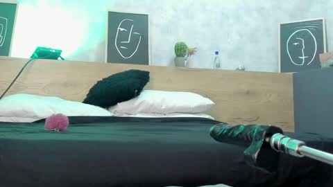 Kari online show from April 8, 11:34 am