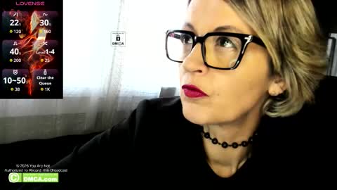 karinabrando online show from February 5, 10:18 am