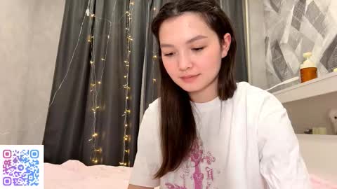 Kira online show from December 20, 5:17 pm