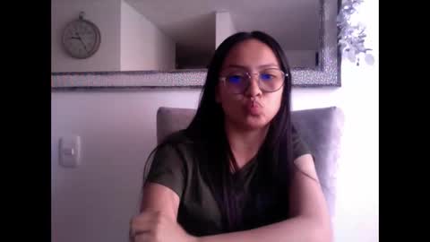 Katalina online show from March 7, 7:32 pm