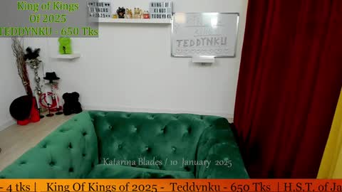    online show from January 10, 10:04 pm