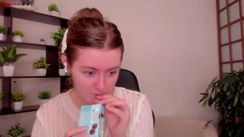Kate online show from August 4, 2:06 am