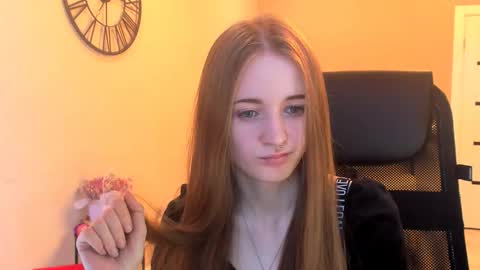 katekayer online show from November 14, 10:26 am