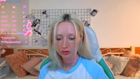 Katia  online show from March 24, 8:41 am