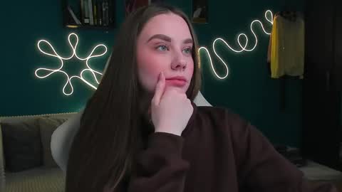 Katie online show from April 14, 5:24 pm