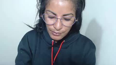 KattleyaGrey online show from July 5, 12:44 pm