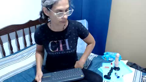 angel online show from April 5, 9:25 pm