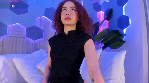    online show from April 4, 7:45 pm