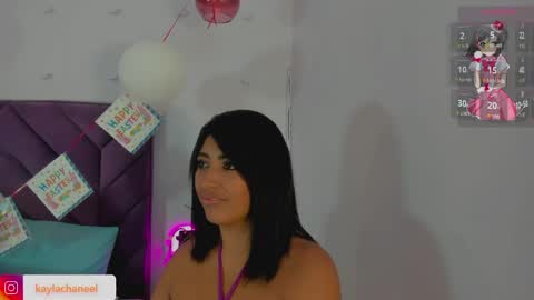 kaylachannell online show from April 4, 7:34 pm