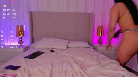 Kayla online show from March 4, 7:09 pm