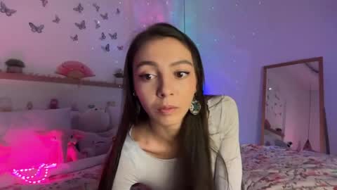 keira online show from May 25, 12:09 am