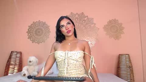 keisy Girl  online show from March 15, 12:18 pm