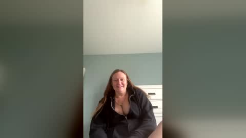 kellilyn10 online show from April 19, 6:10 pm
