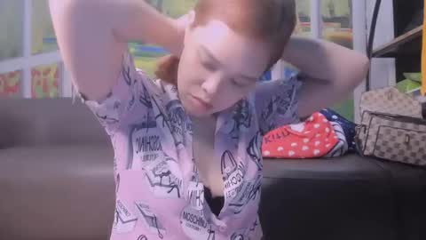 Kelly online show from March 14, 3:29 am