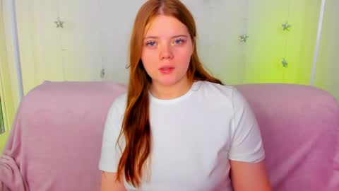 Kellyfiery online show from April 8, 8:16 am