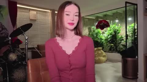 Kelly online show from March 13, 6:53 pm